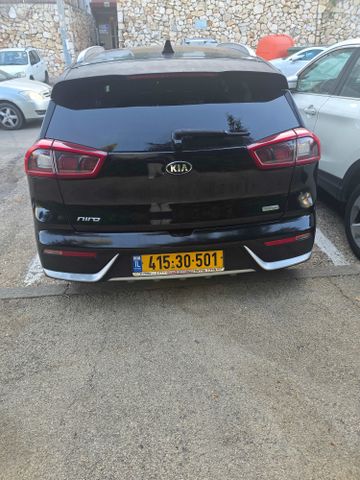 קיה נירו