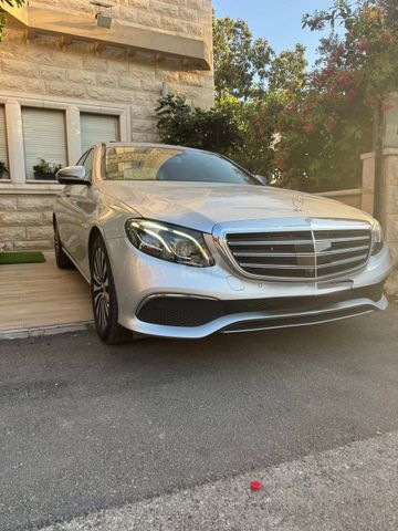 מרצדס-בנץ E-class