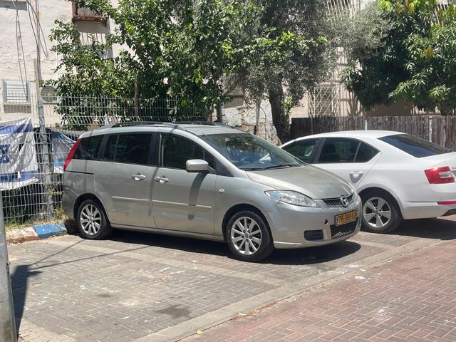 מודעת רכב מאזדה 5