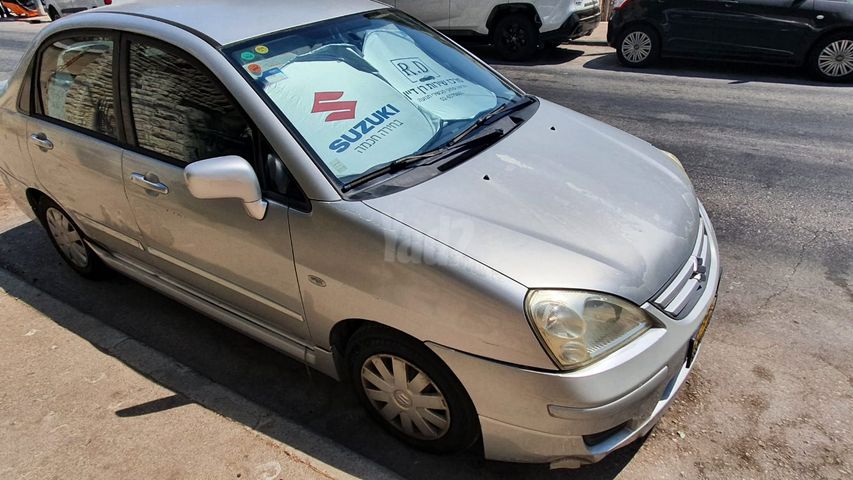 סוזוקי ליאנה