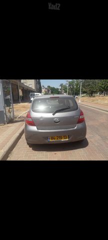 מודעת רכב יונדאי i20