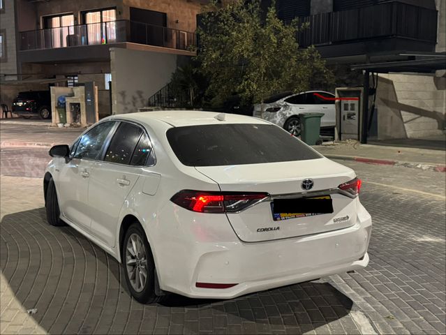 טויוטה קורולה