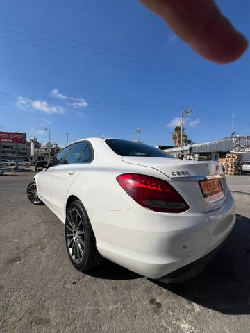 מרצדס-בנץ C-class