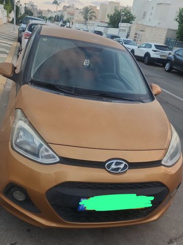 יונדאי i10