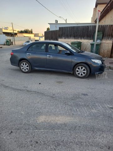 טויוטה קורולה