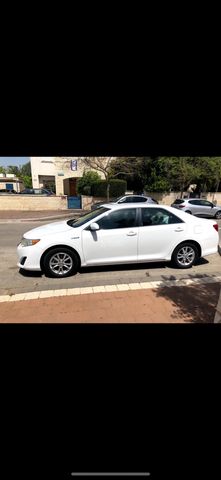 טויוטה קאמרי