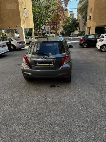 מודעת רכב טויוטה יאריס