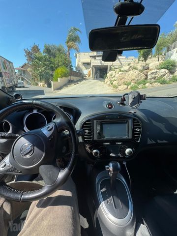 ניסאן ג'וק