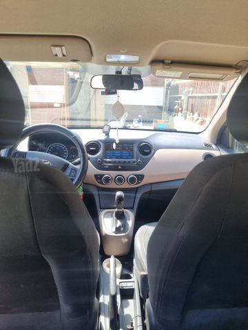 יונדאי i10