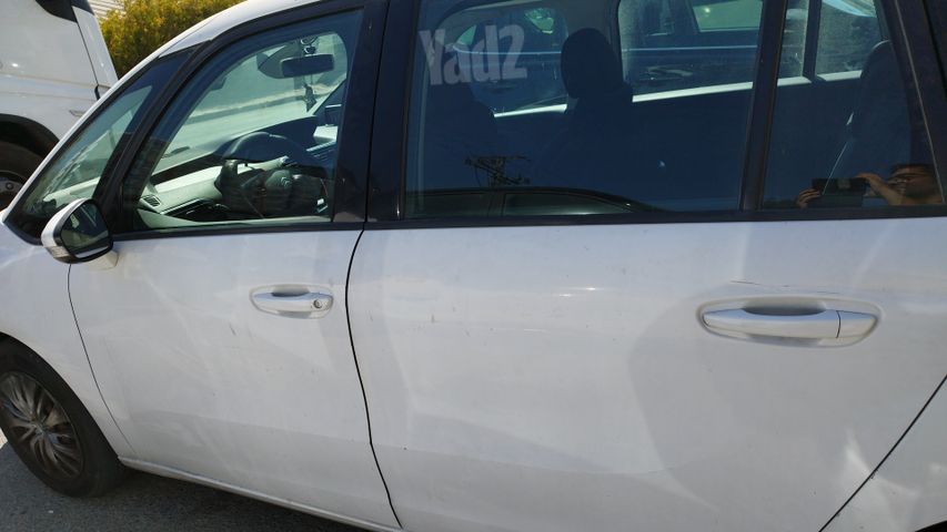 C4 פיקאסו Comfort Pack אוט׳ בנזין מיניוואן / MPV 7 מק 1.2 (130 כ״ס)