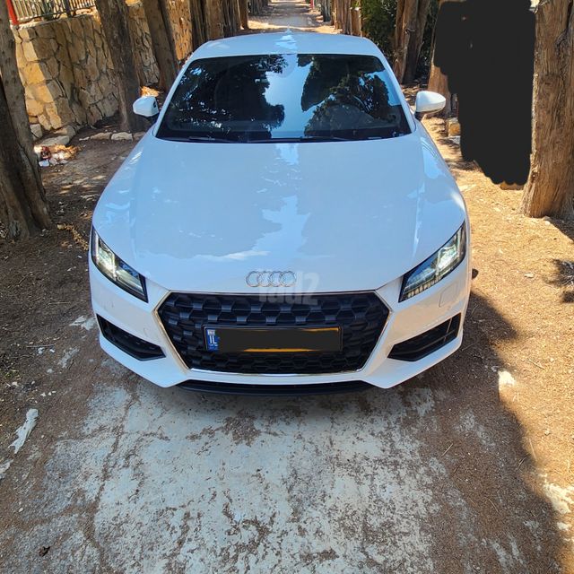 אאודי TT