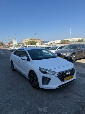 מודעת רכב יונדאי איוניק