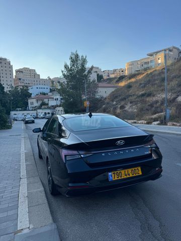 יונדאי אלנטרה