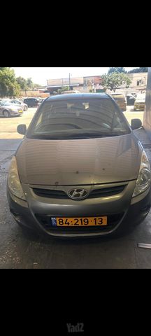 יונדאי i20