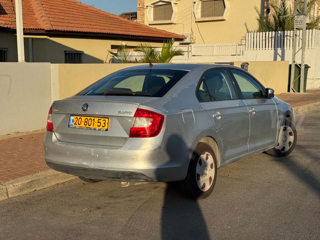 מודעת רכב סקודה ראפיד