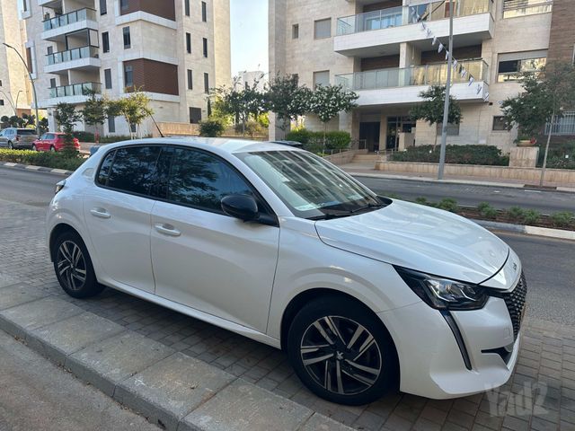 מודעת רכב פיג'ו 208