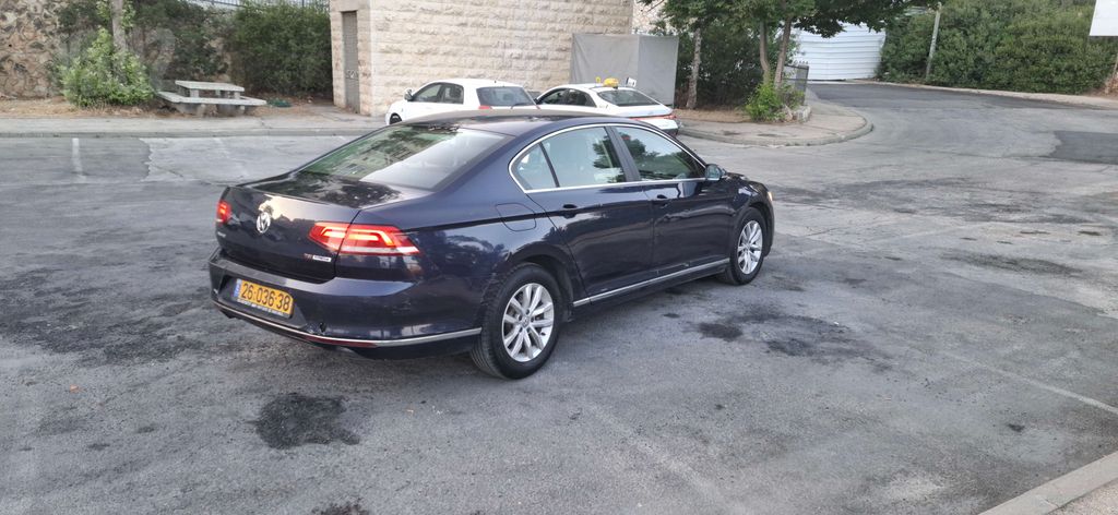 מודעת רכב פולקסווגן פאסאט