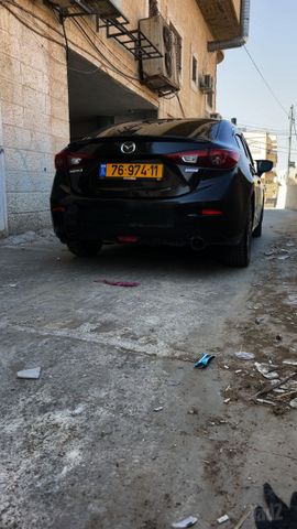 מאזדה 3