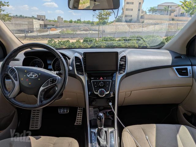 יונדאי i30