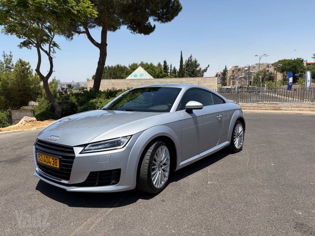 אאודי TT