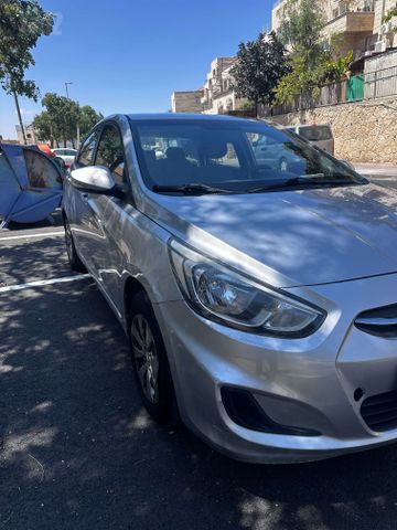 יונדאי אקסנט i25