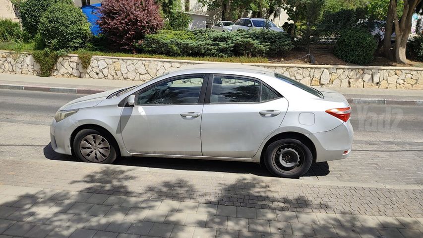 מודעת רכב טויוטה קורולה
