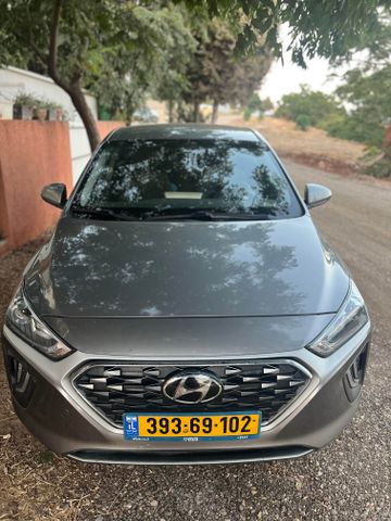 יונדאי איוניק