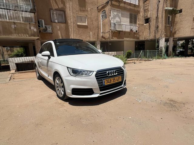 מודעת רכב אאודי A1
