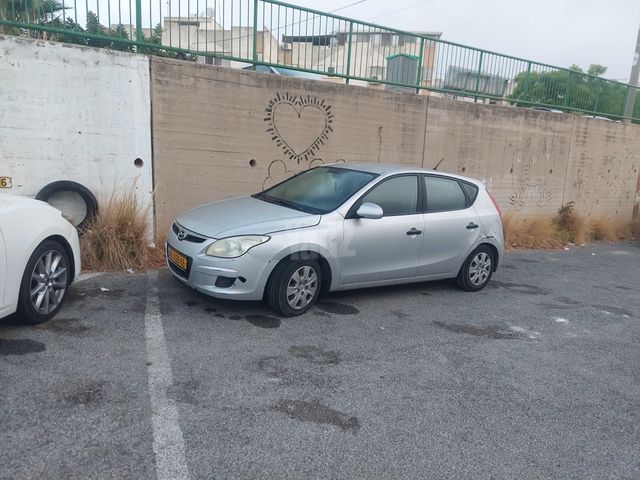מודעת רכב יונדאי i30