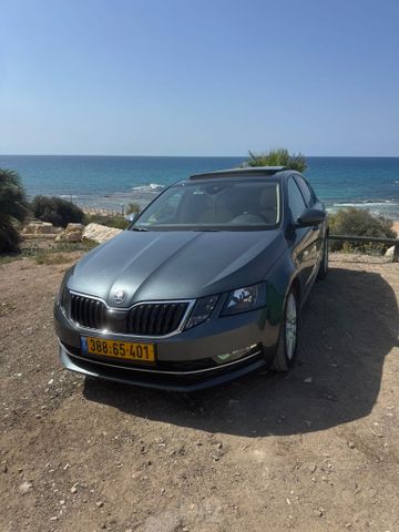 סקודה אוקטביה
