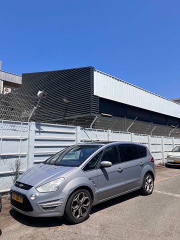 מודעת רכב פורד S-מקס