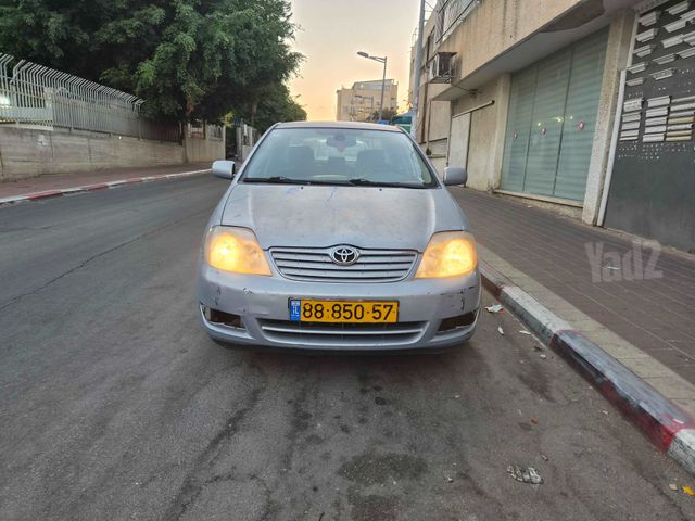 טויוטה קורולה