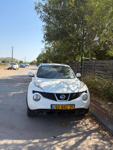 מודעת רכב ניסאן ג'וק