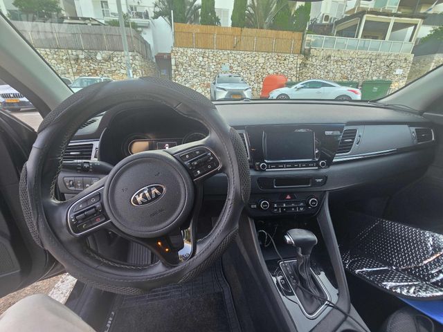 מודעת רכב קיה נירו