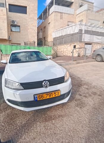 מודעת רכב פולקסווגן ג'טה