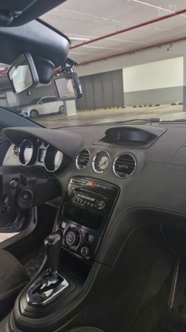 פיג'ו RCZ