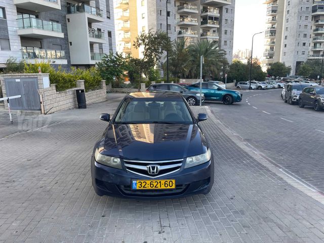 מודעת רכב הונדה אקורד