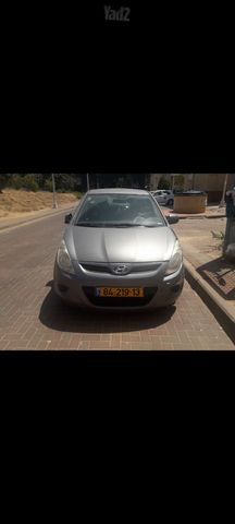יונדאי i20