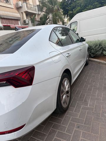 סקודה אוקטביה
