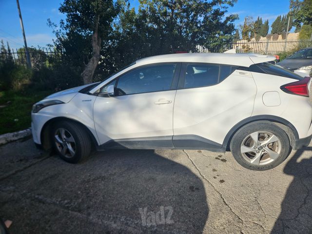 טויוטה C-HR