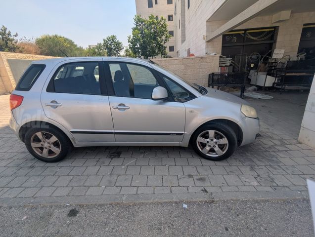 סוזוקי SX4