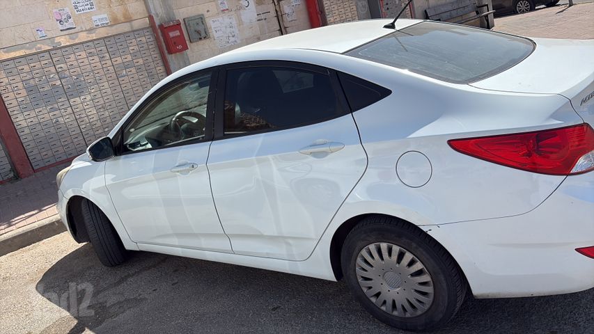 מודעת רכב יונדאי אקסנט i25