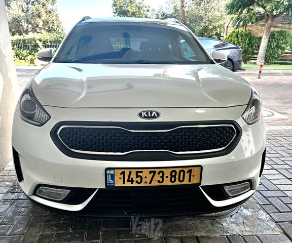 קיה נירו