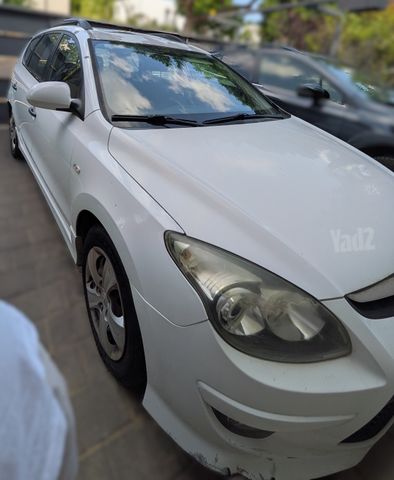 יונדאי i30