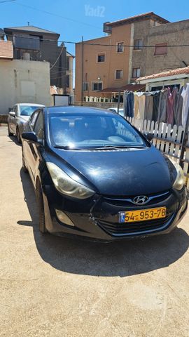 יונדאי I35