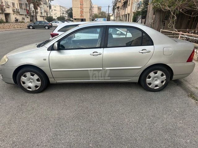 מודעת רכב טויוטה קורולה