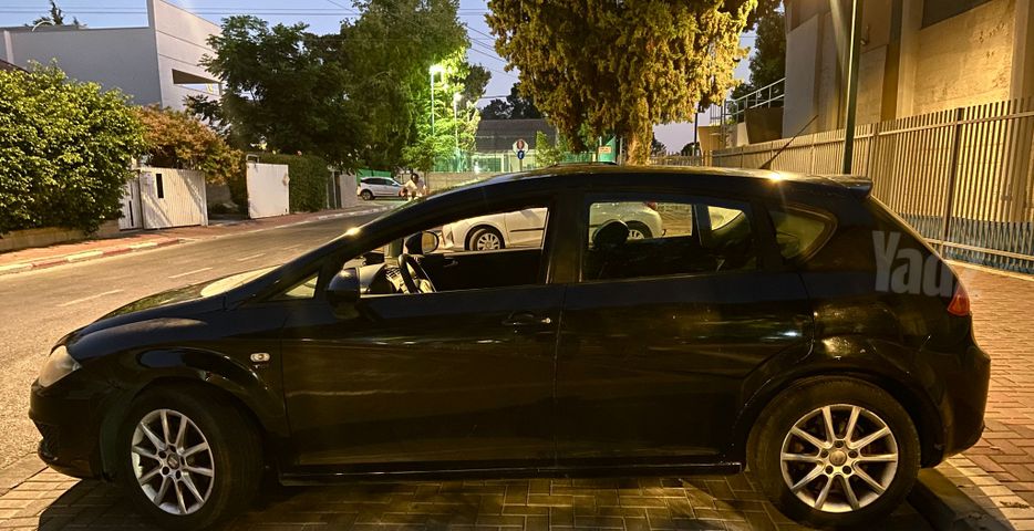 סיאט לאון