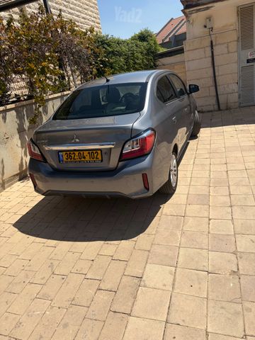 מיצובישי אטראז'