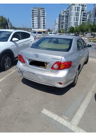 טויוטה קורולה