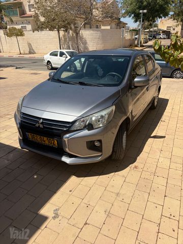 מיצובישי אטראז'